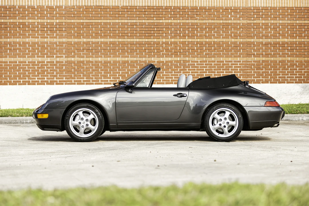 1995 Porsche 993 Carrera 4 - Image 2 of 31