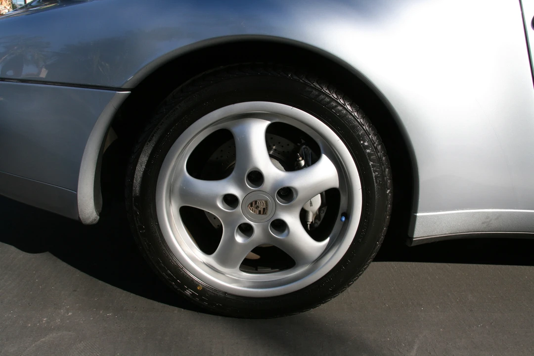 1995 Porsche 993 Carrera - Image 19 of 31