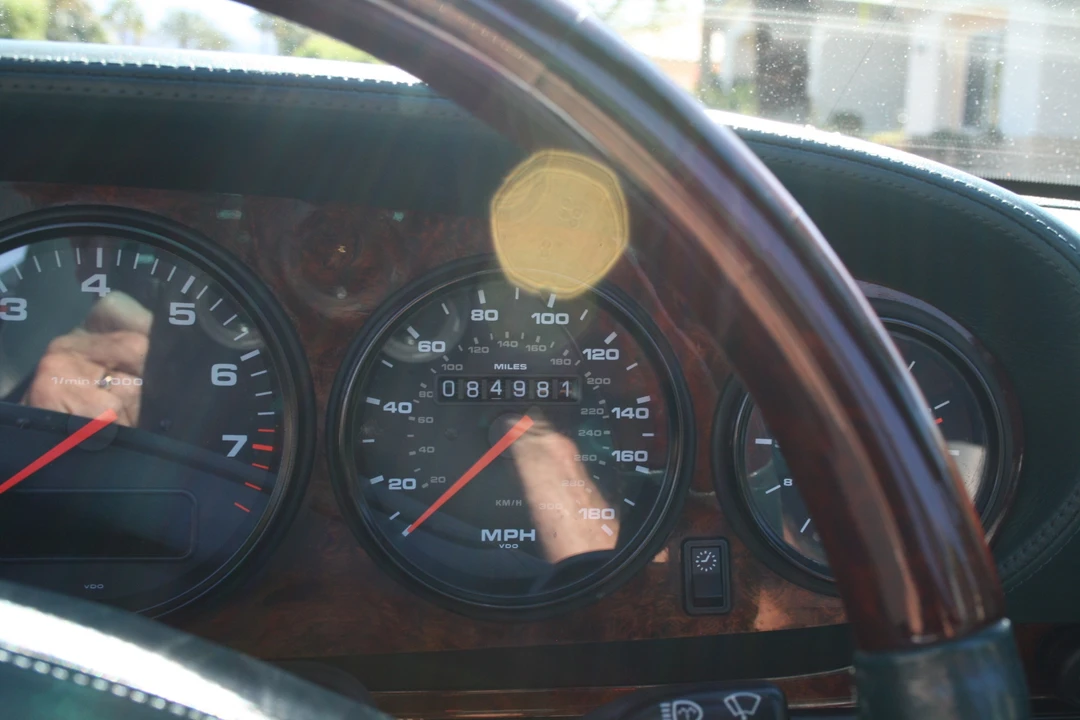 1995 Porsche 993 Carrera - Image 25 of 31