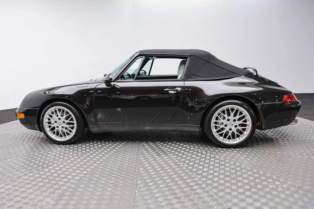1995 Porsche 993 Carrera 4 - Image 10 of 31