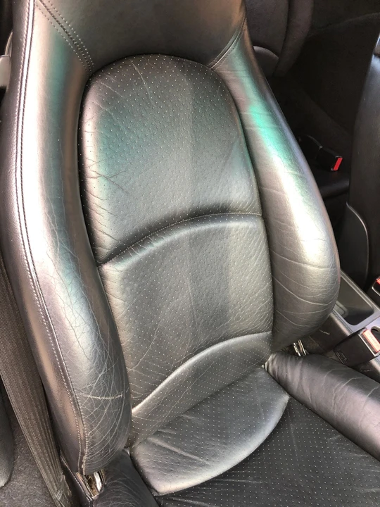 1995 Porsche 993 Carrera 4 - Image 28 of 31