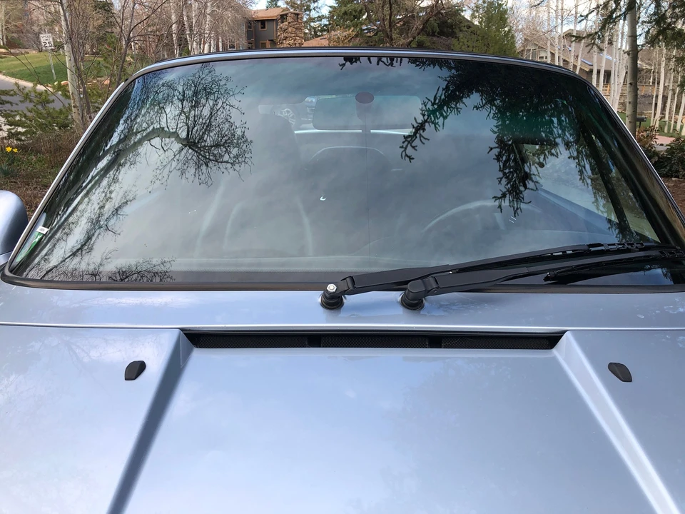 1995 Porsche 993 Carrera 4 - Image 22 of 31