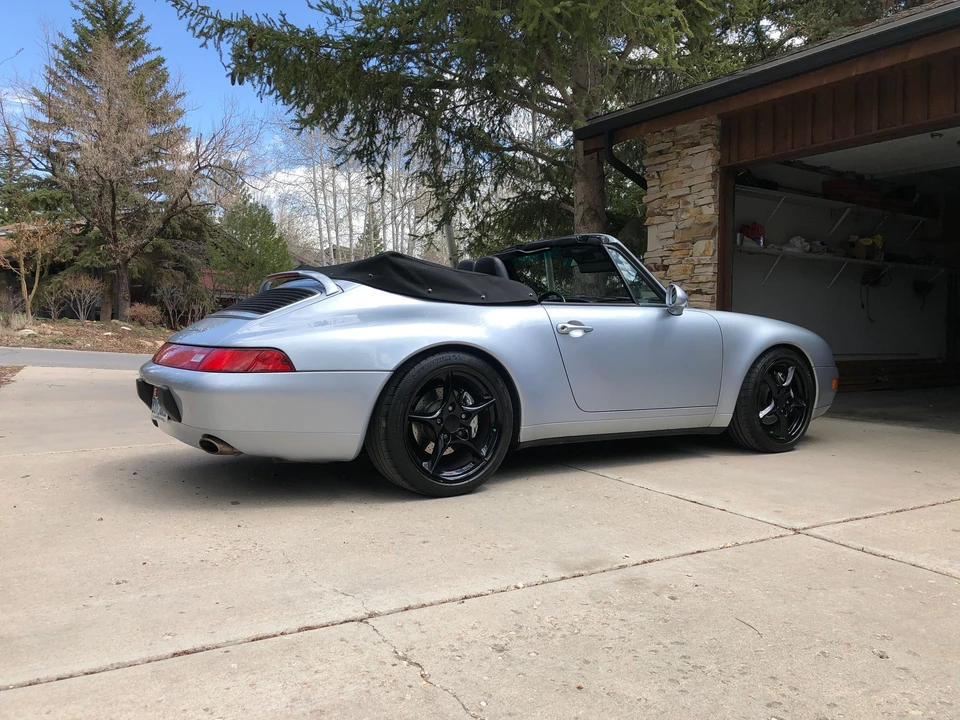 1995 Porsche 993 Carrera 4 - Image 2 of 31