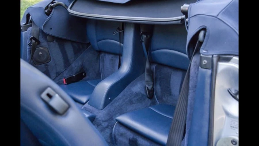 1995 Porsche 993 Carrera 4 - Image 6 of 10