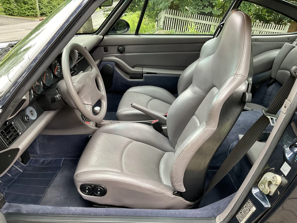 1995 Porsche 993 Carrera - Image 29 of 31
