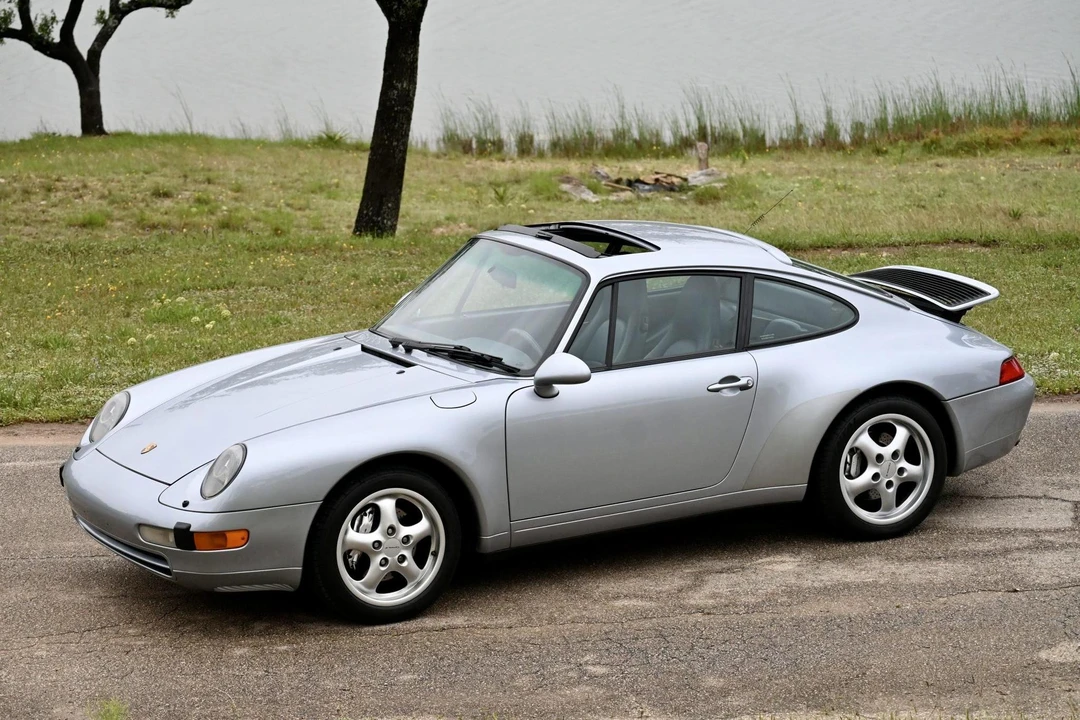 1995 Porsche 993 Carrera - Image 2 of 31