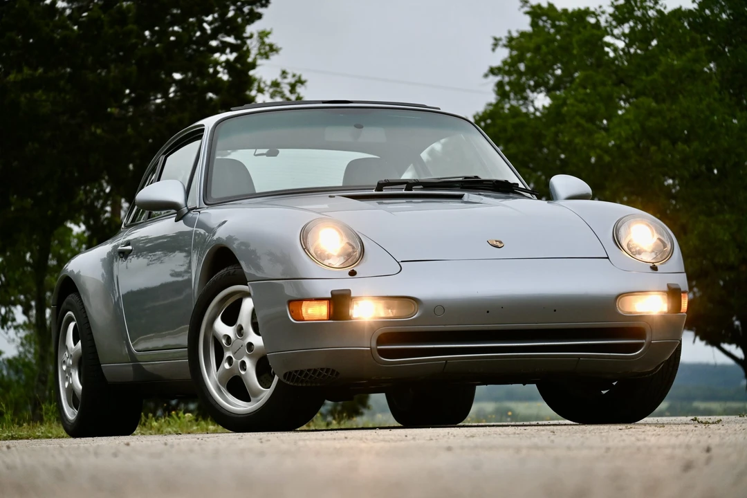 1995 Porsche 993 Carrera - Image 8 of 31