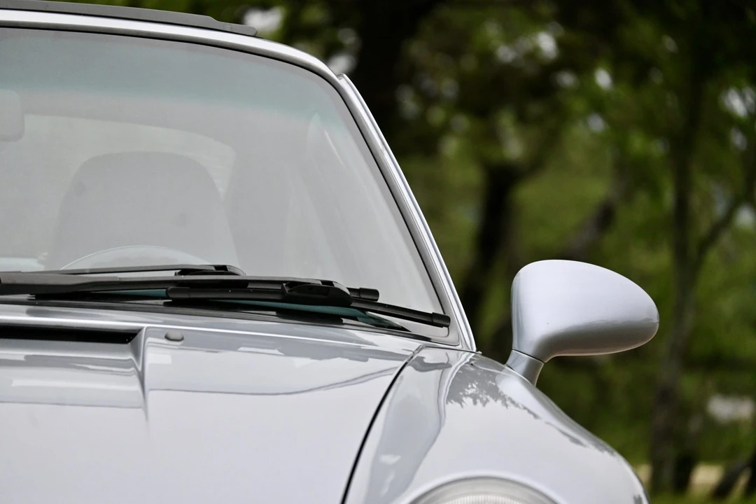 1995 Porsche 993 Carrera - Image 26 of 31