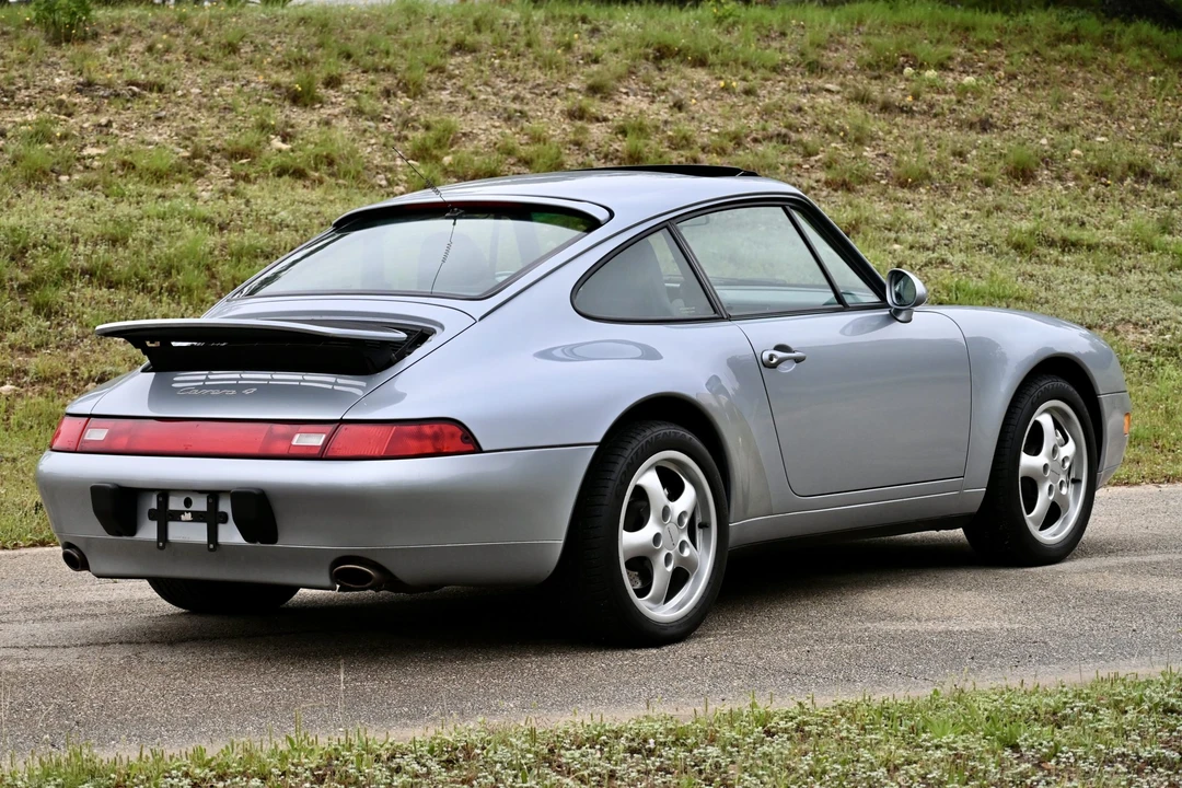 1995 Porsche 993 Carrera - Image 15 of 31