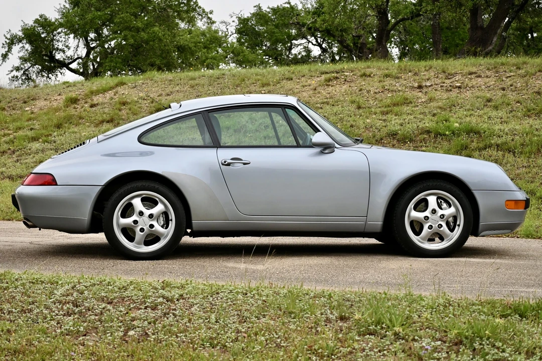 1995 Porsche 993 Carrera - Image 14 of 31