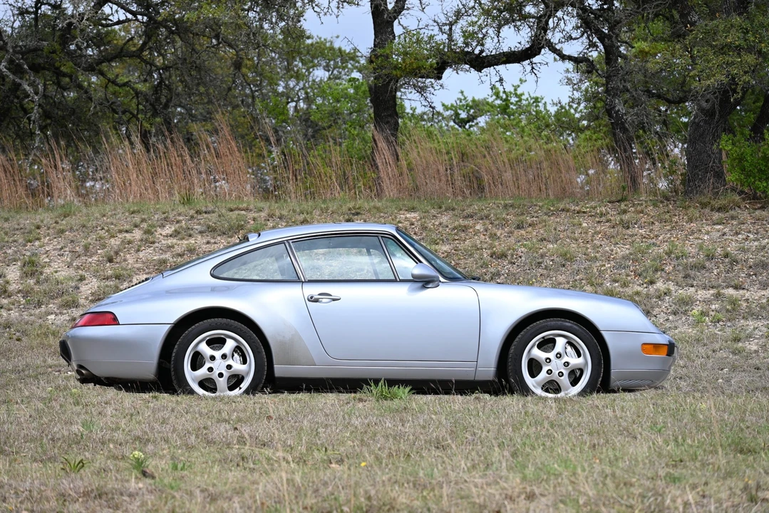 1995 Porsche 993 Carrera - Image 12 of 31