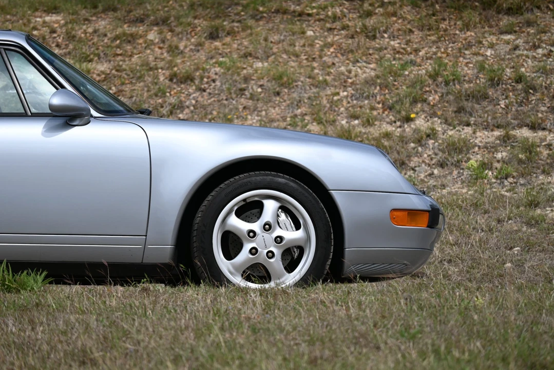 1995 Porsche 993 Carrera - Image 26 of 31