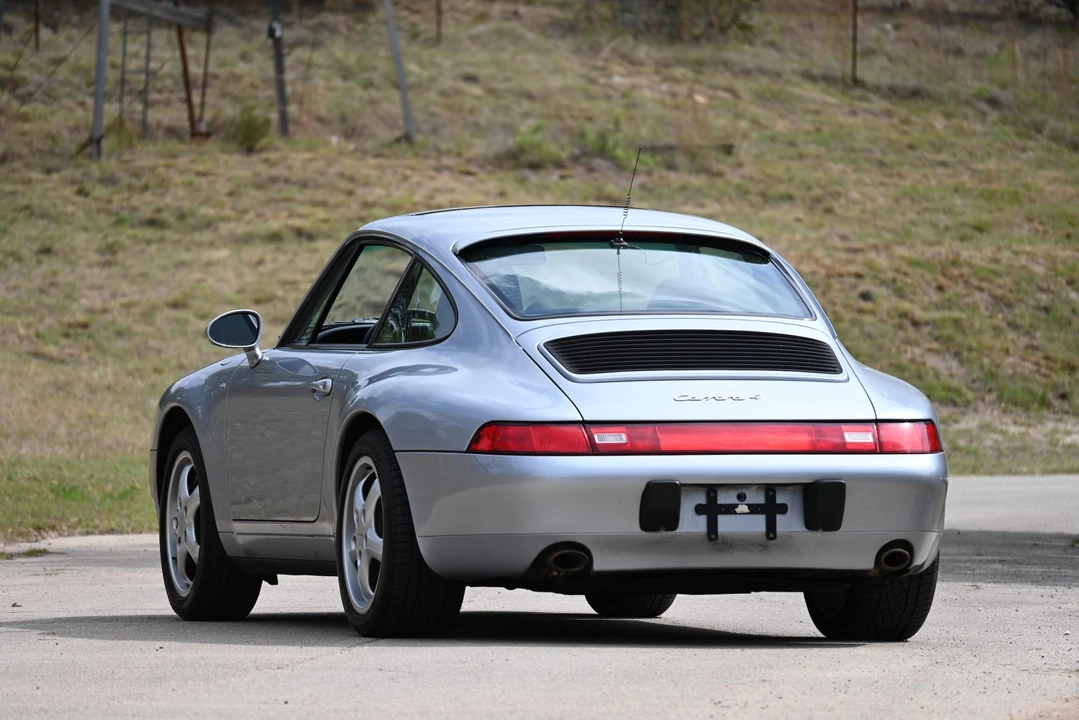 1995 Porsche 993 Carrera - Image 18 of 31