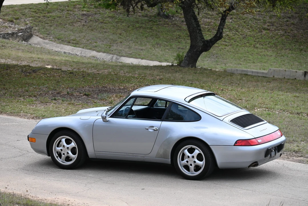1995 Porsche 993 Carrera - Image 19 of 31