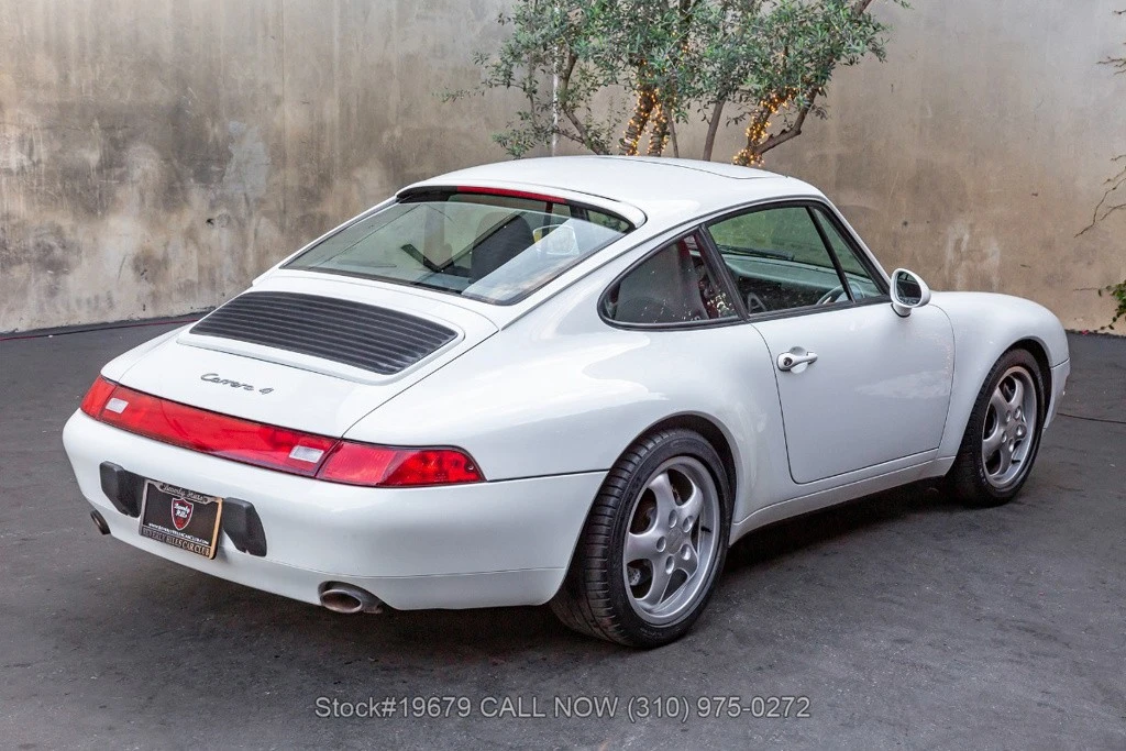 1995 Porsche 993 Carrera 4 - Image 5 of 12