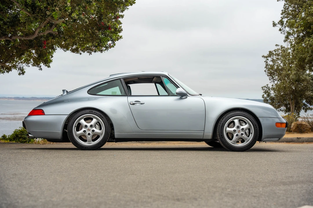 1995 Porsche 993 Carrera - Image 26 of 31