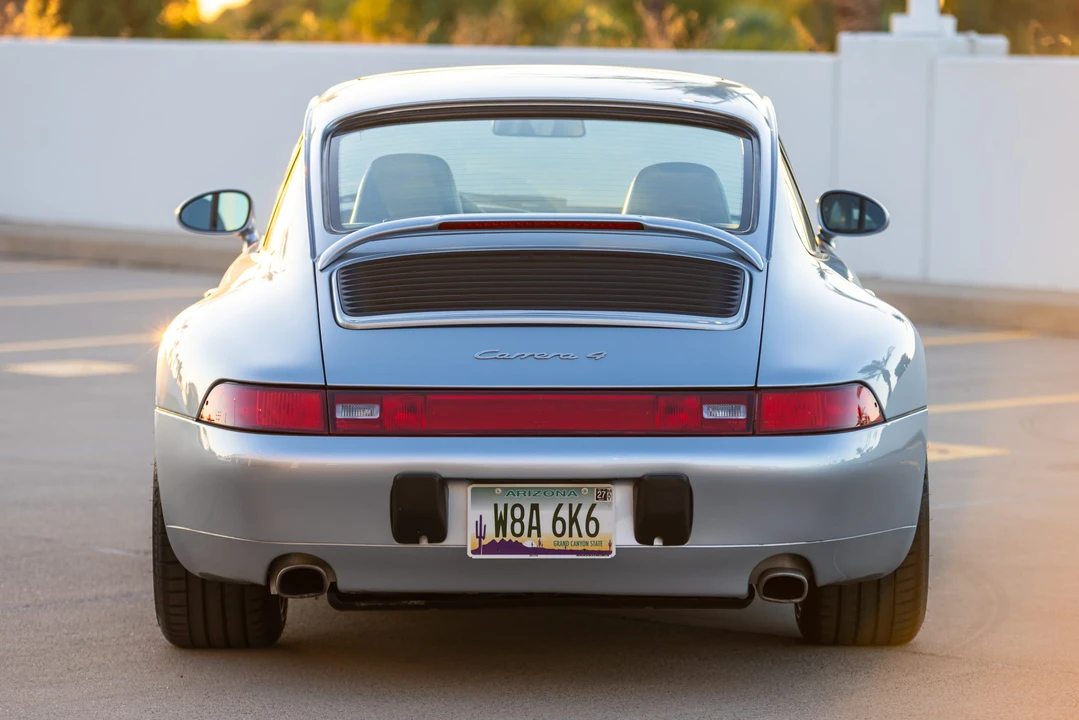 1995 Porsche 993 Carrera 4 - Image 9 of 31