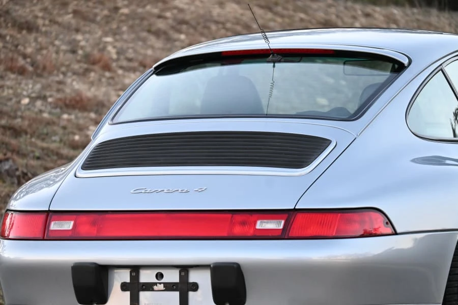 1995 Porsche 993 Carrera 4 - Image 10 of 19