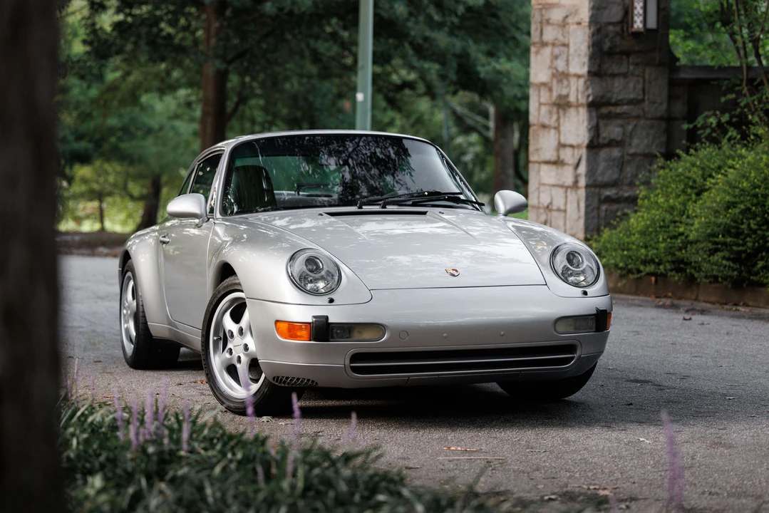 1995 Porsche 993 Carrera 4 - Image 12 of 31