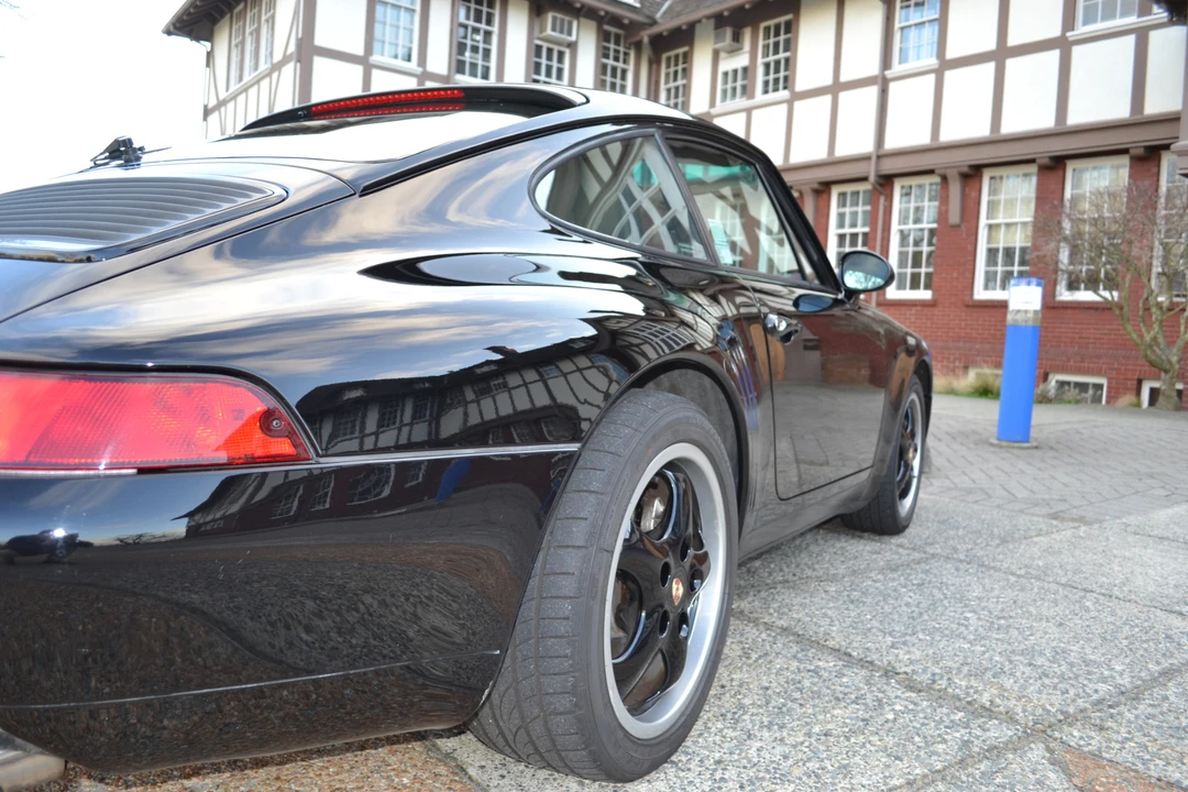 1995 Porsche 993 Carrera - Image 18 of 31