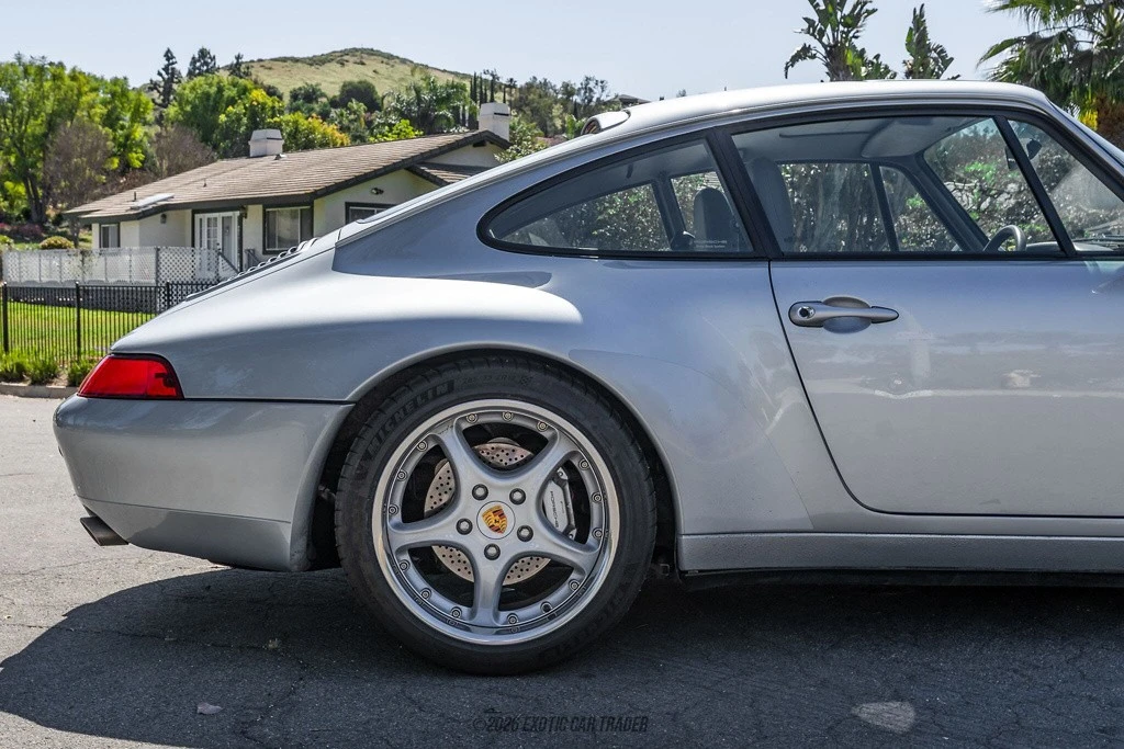 1995 Porsche 993 Carrera 4 - Image 10 of 12