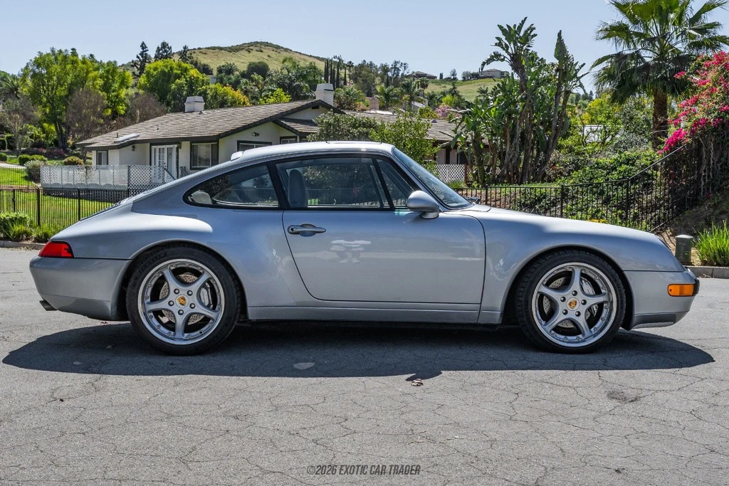 1995 Porsche 993 Carrera 4 - Image 9 of 12