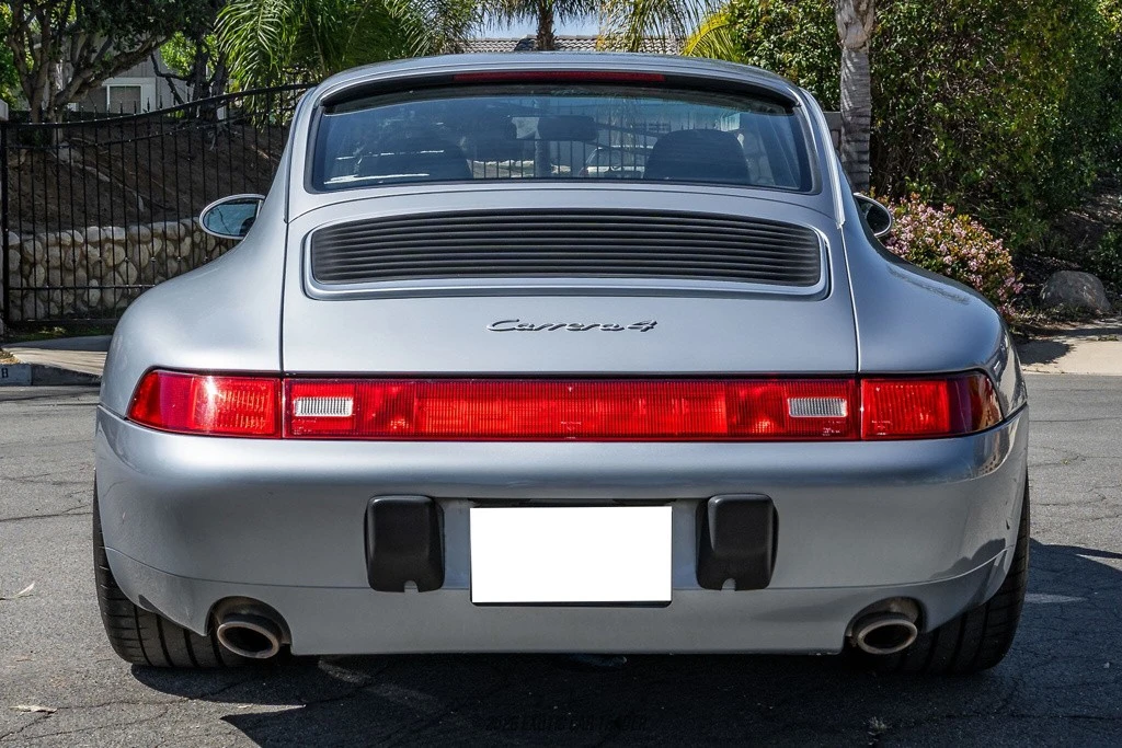 1995 Porsche 993 Carrera 4 - Image 7 of 12