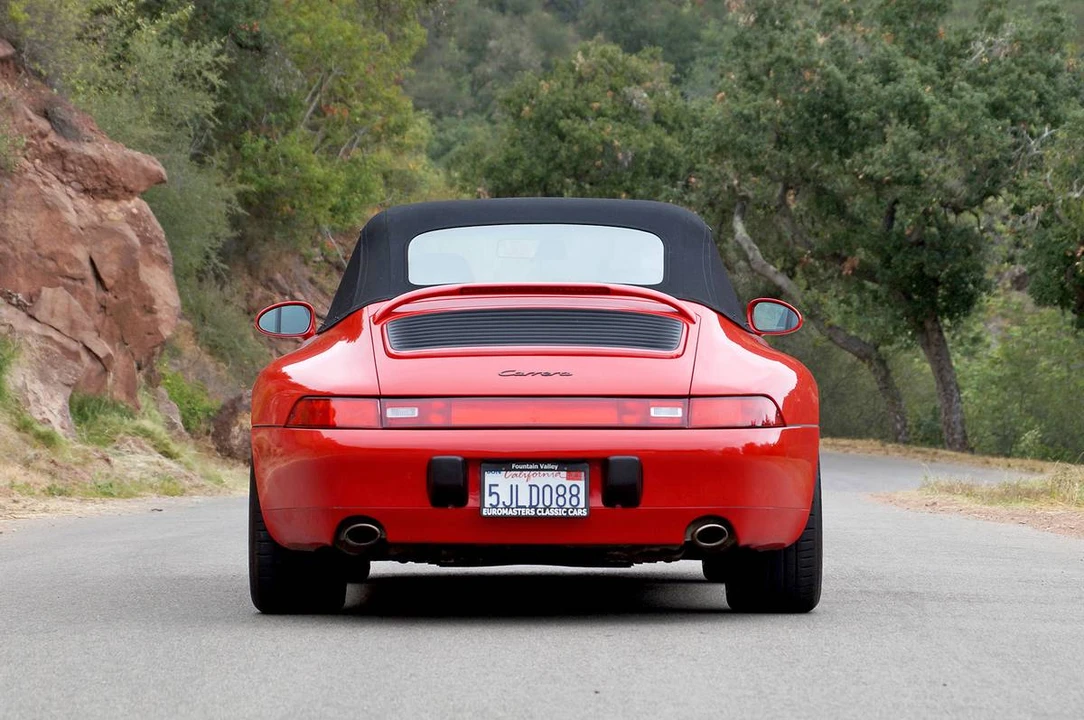 1995 Porsche 993 Carrera - Image 8 of 21