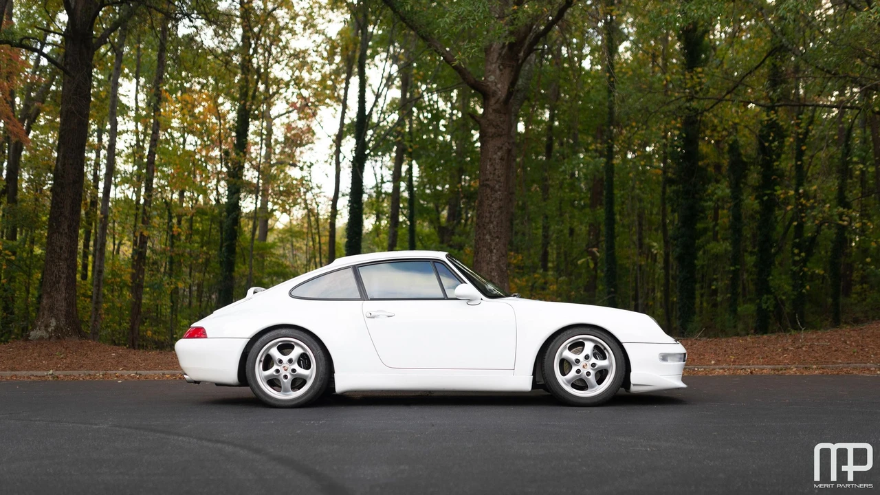 2019 Porsche 993 Carrera - Image 5 of 31
