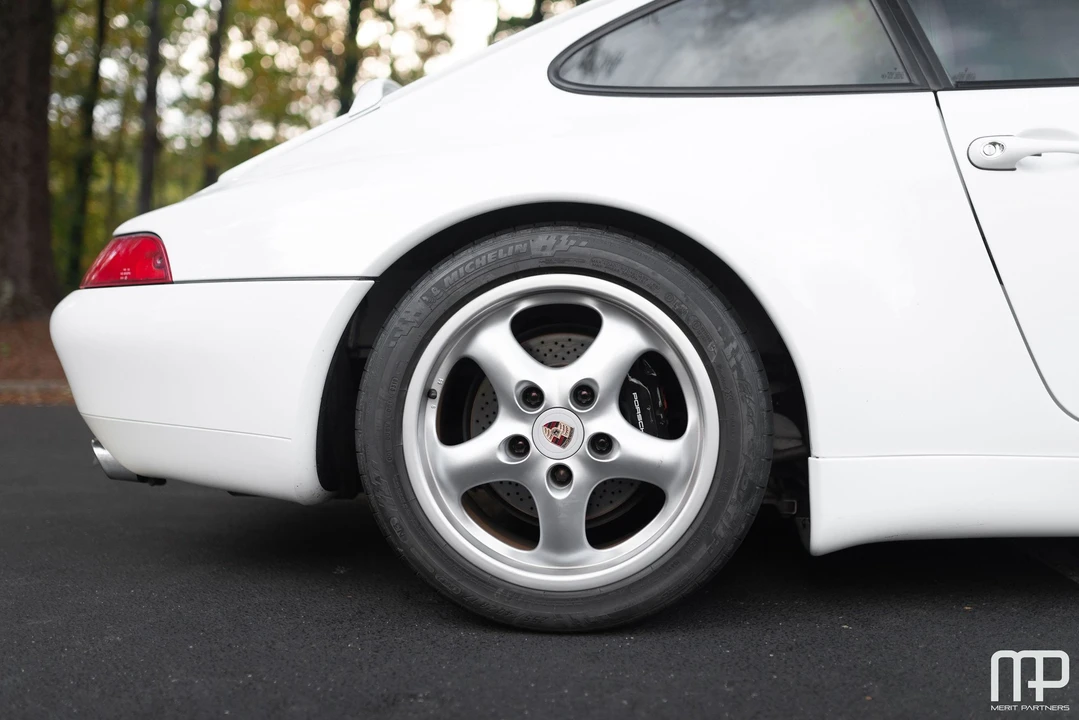 2019 Porsche 993 Carrera - Image 7 of 31