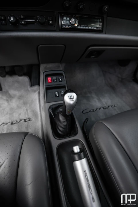 2019 Porsche 993 Carrera - Image 17 of 31