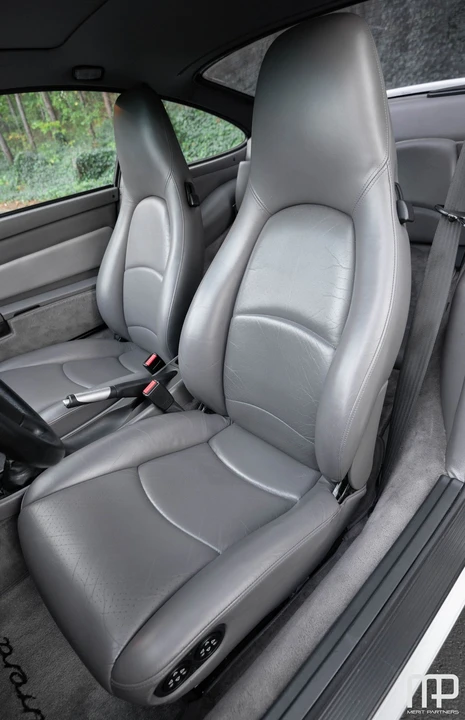 2019 Porsche 993 Carrera - Image 20 of 31