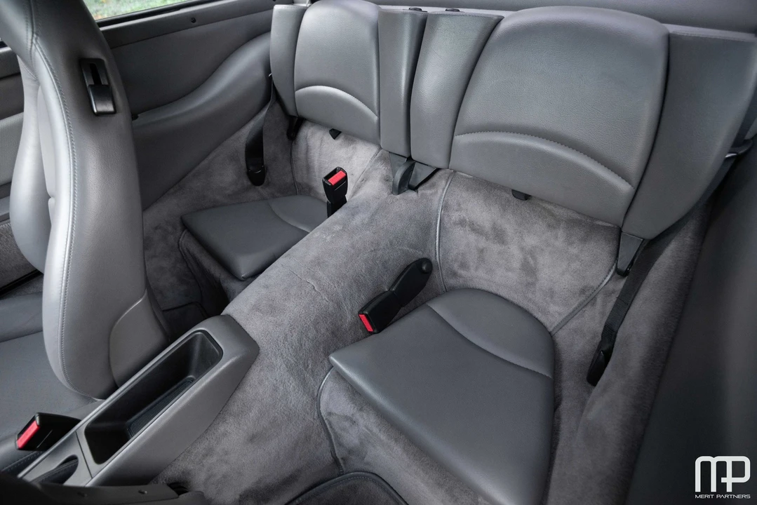 2019 Porsche 993 Carrera - Image 27 of 31