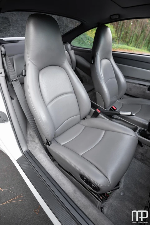2019 Porsche 993 Carrera - Image 23 of 31