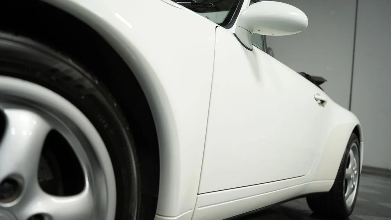1995 Porsche 993 Carrera - Image 19 of 21