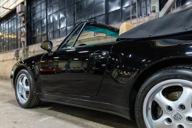 1995 Porsche 993 Carrera - Image 20 of 21