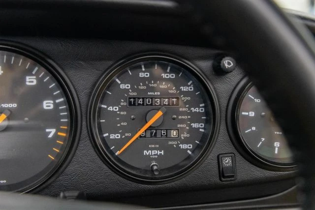 1995 Porsche 993 Carrera - Image 10 of 31