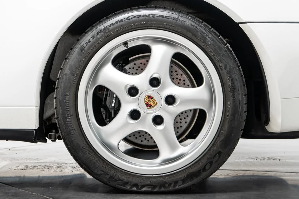 1995 Porsche 993 Carrera - Image 10 of 19