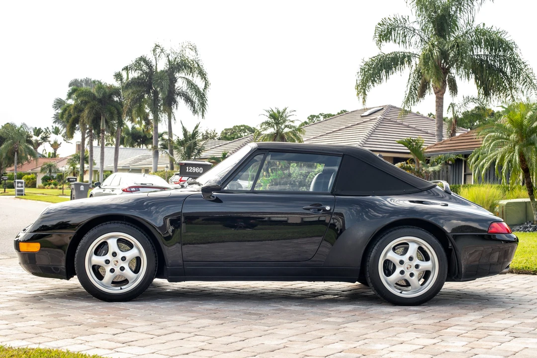 1995 Porsche 993 Carrera - Image 17 of 31