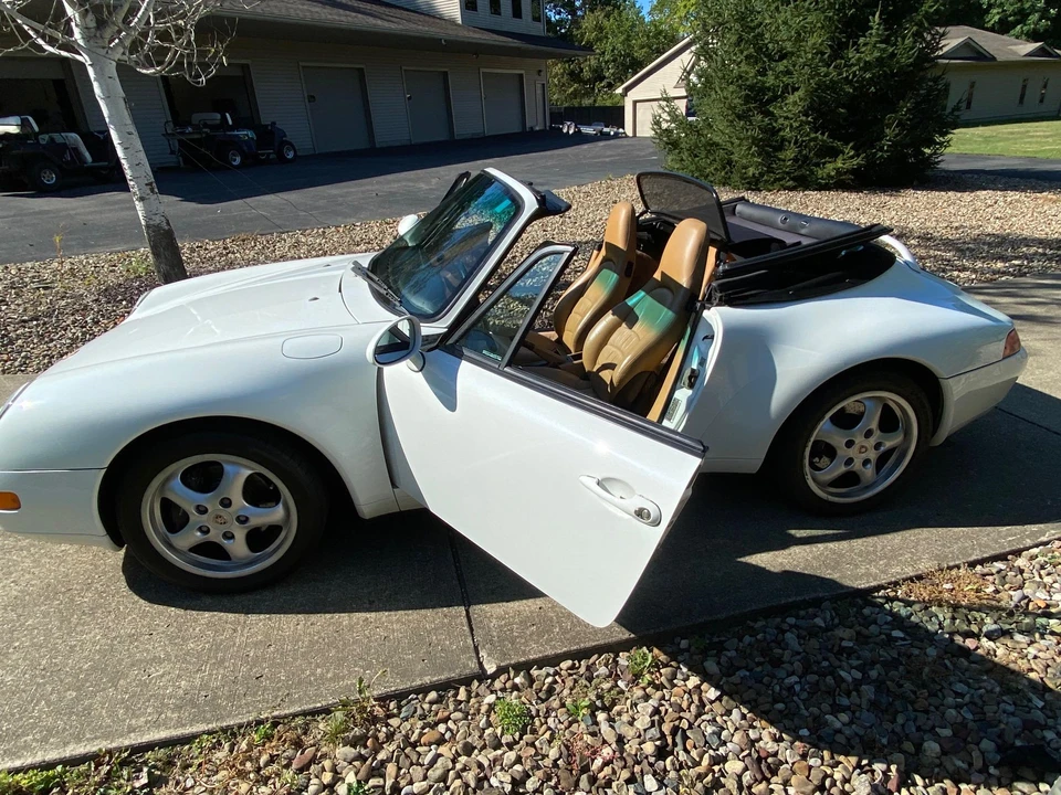 1995 Porsche 993 Carrera - Image 16 of 31