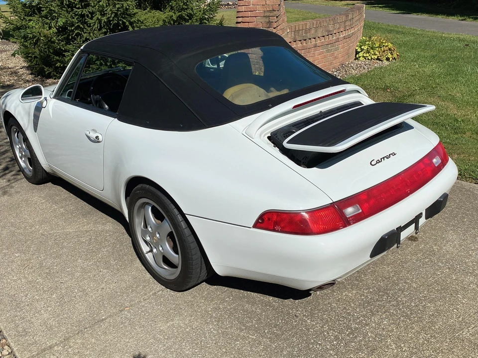 1995 Porsche 993 Carrera - Image 10 of 31