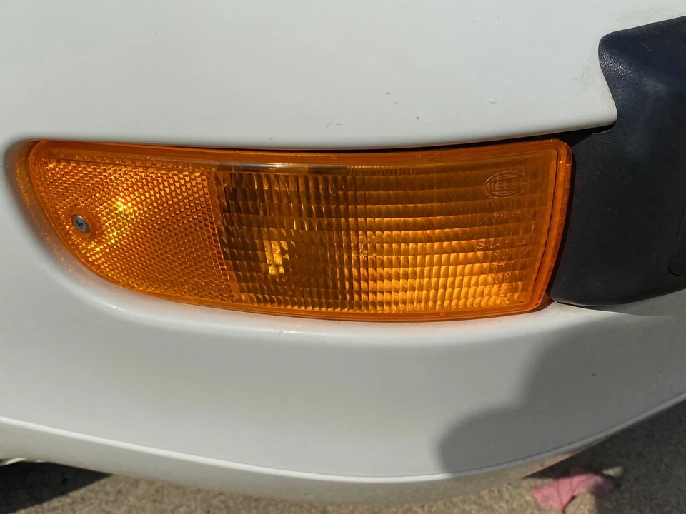 1995 Porsche 993 Carrera - Image 28 of 31
