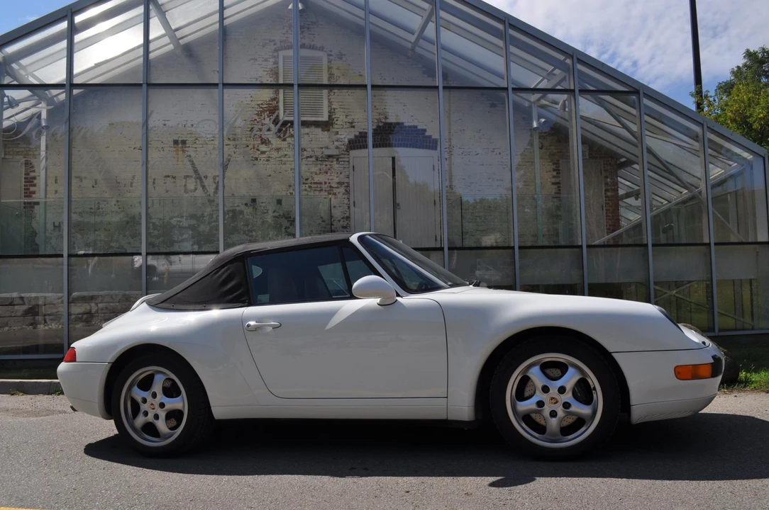 1995 Porsche 993 Carrera - Image 10 of 31