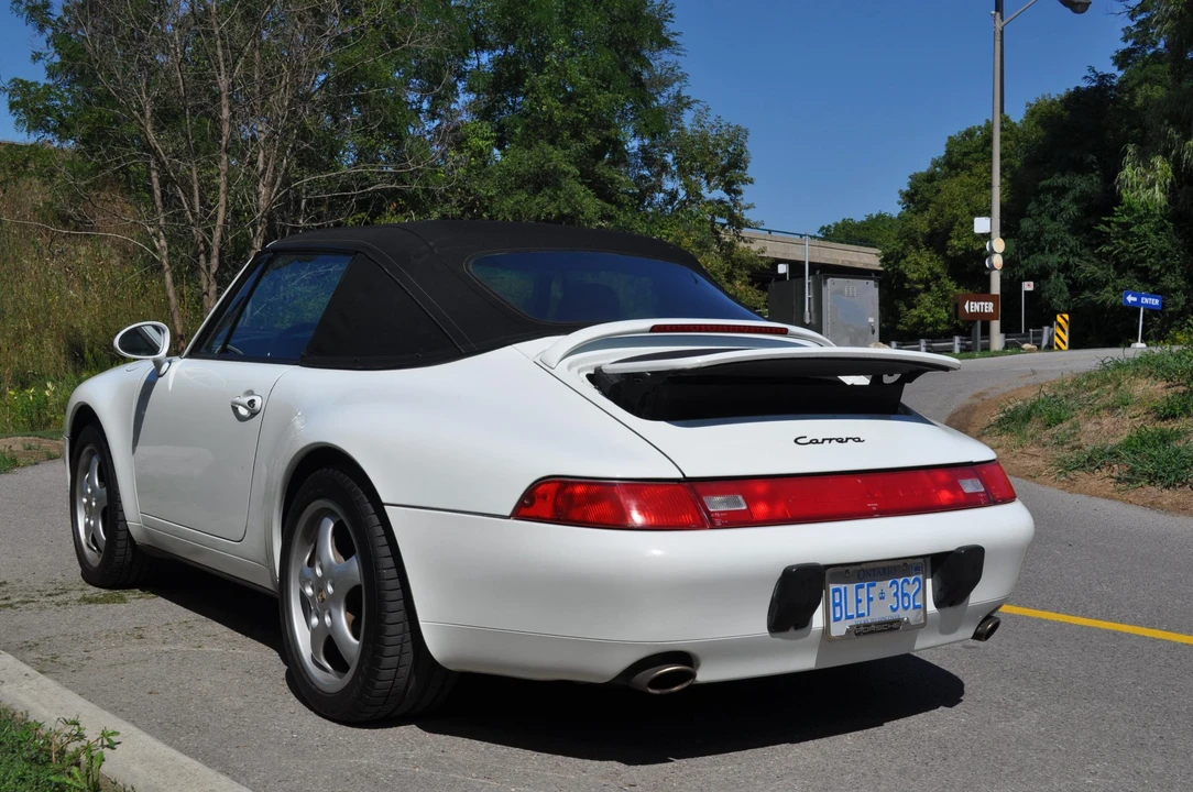 1995 Porsche 993 Carrera - Image 15 of 31