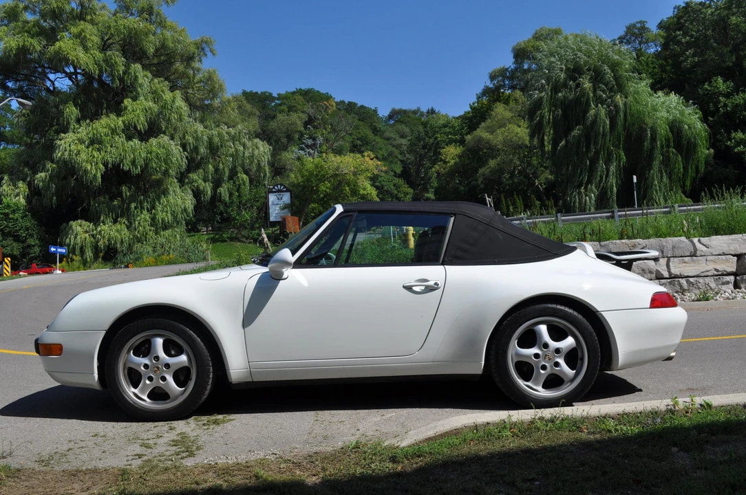 1995 Porsche 993 Carrera - Image 16 of 31