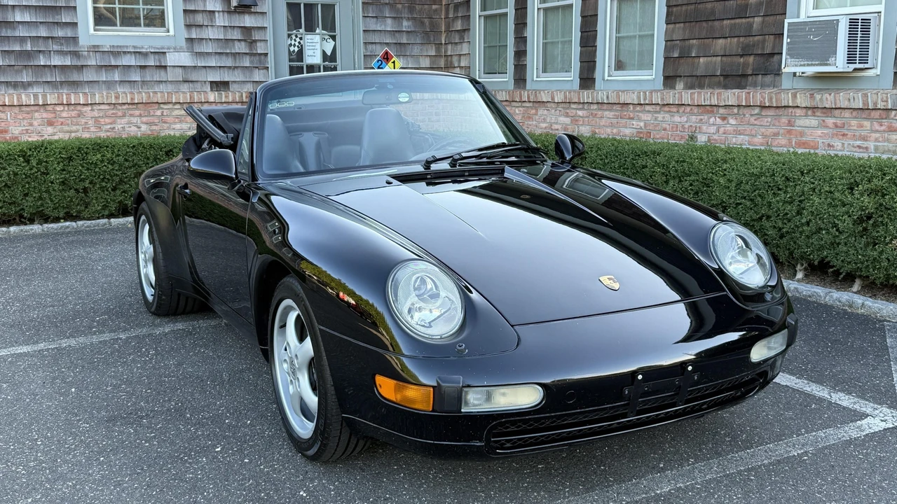 1995 Porsche 993 Carrera - Image 17 of 31