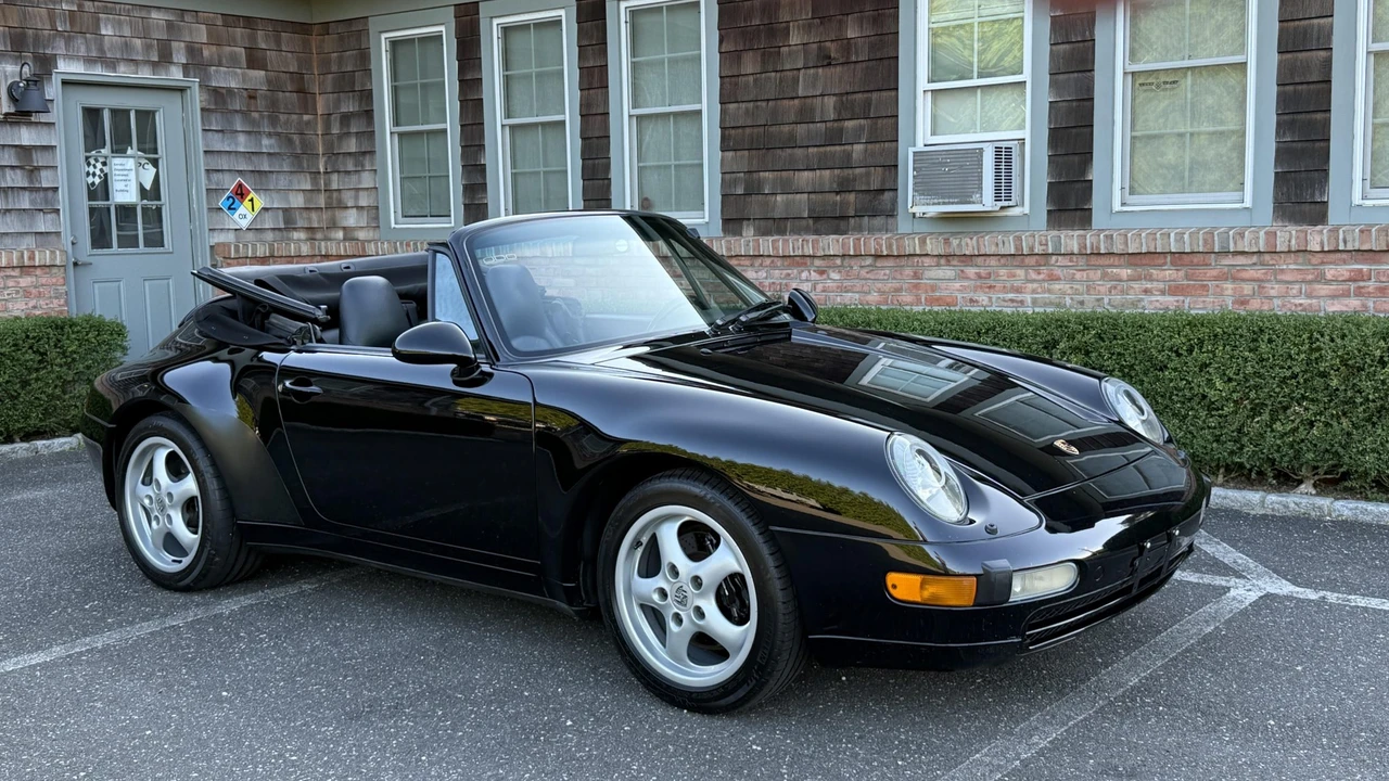 1995 Porsche 993 Carrera - Image 16 of 31