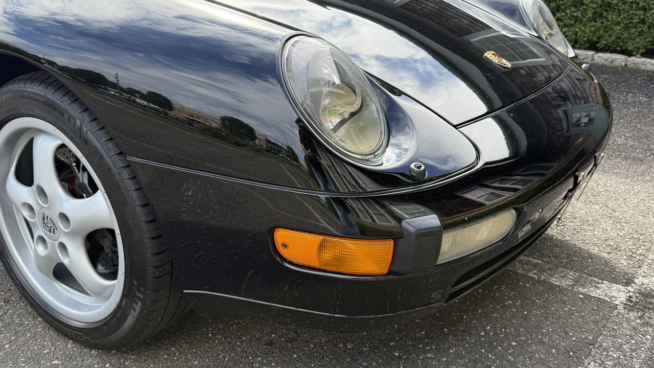 1995 Porsche 993 Carrera - Image 27 of 31