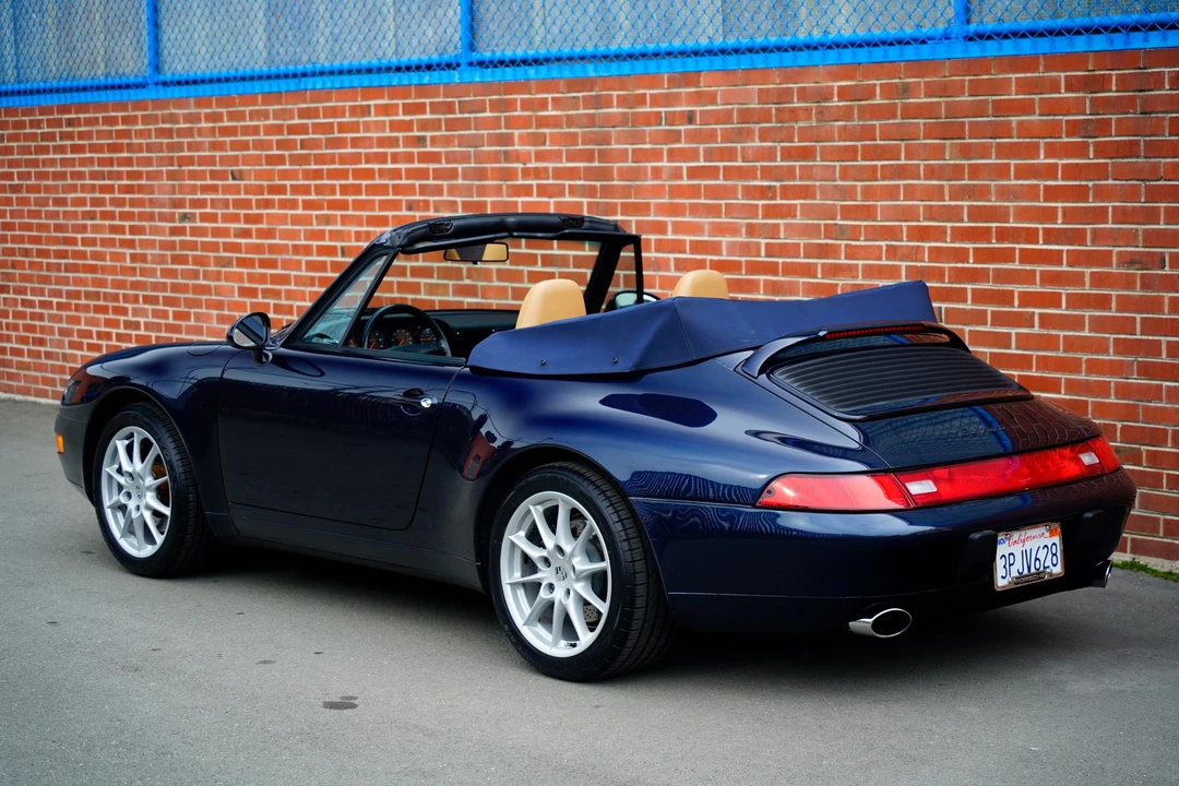 1995 Porsche 993 Carrera - Image 17 of 31