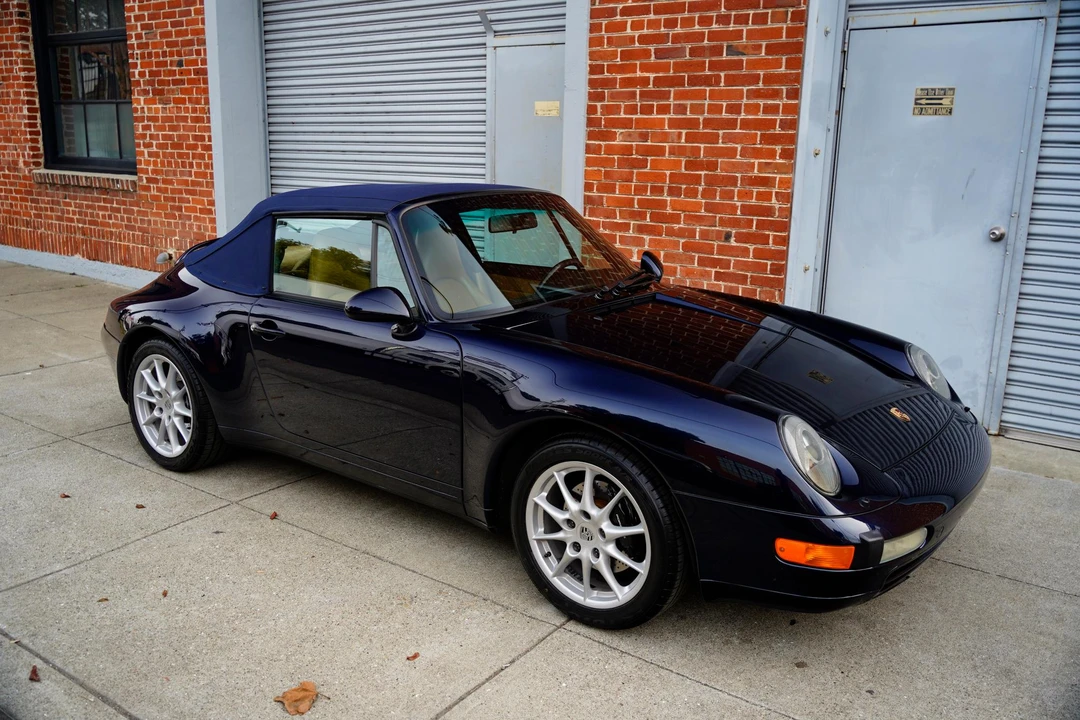 1995 Porsche 993 Carrera - Image 14 of 31
